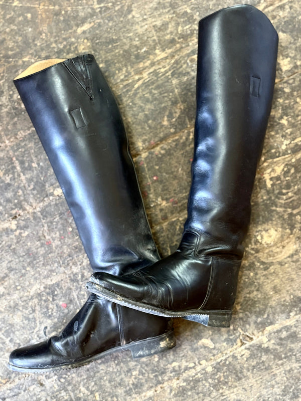 Consignment Shoes