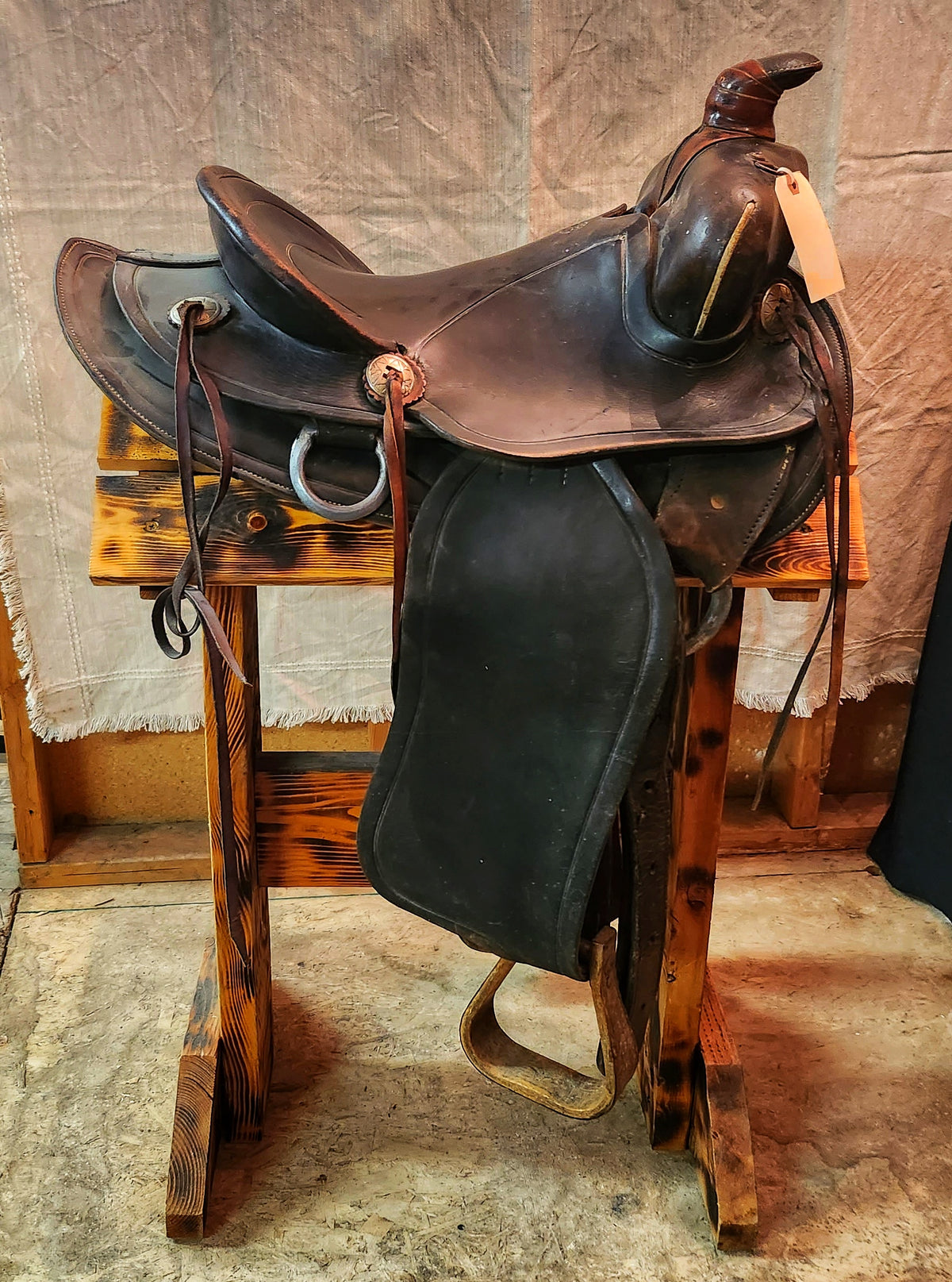 Simco Western Saddle - 14.5"