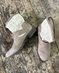 Mudd Lace Slouchy Boot - 6