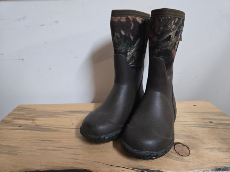 Kid's Bogs Boots- Brown/Camo