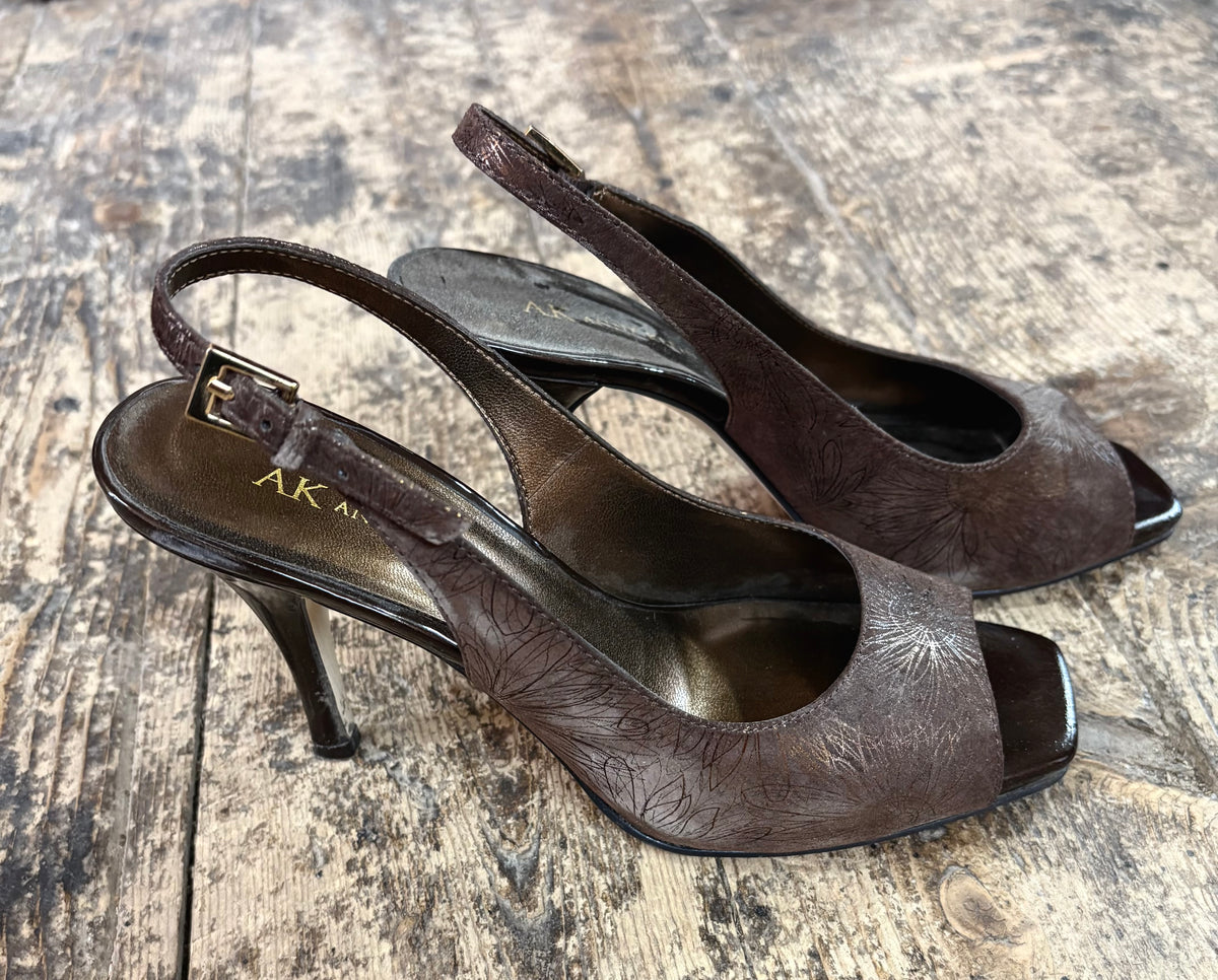 Anne Klein Woman's Hills