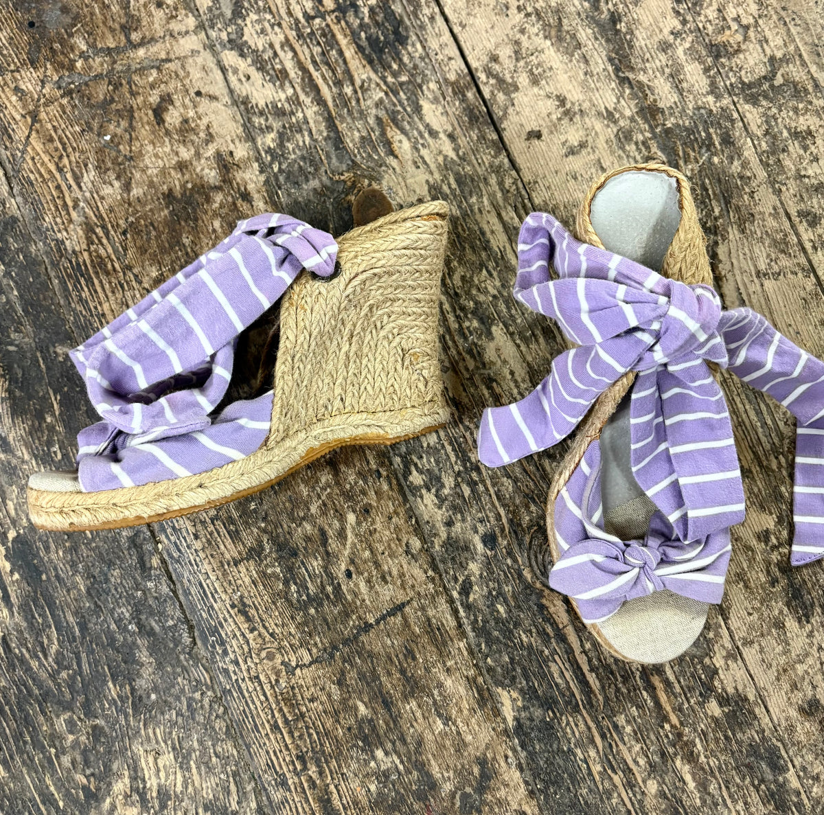 Old Navy Wedge Sandals - 7