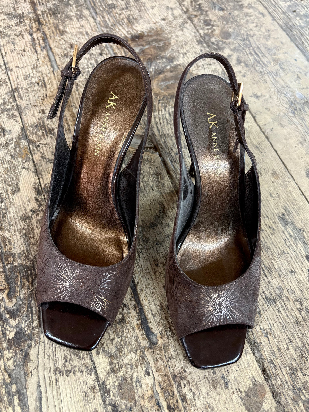 Anne Klein Woman's Hills