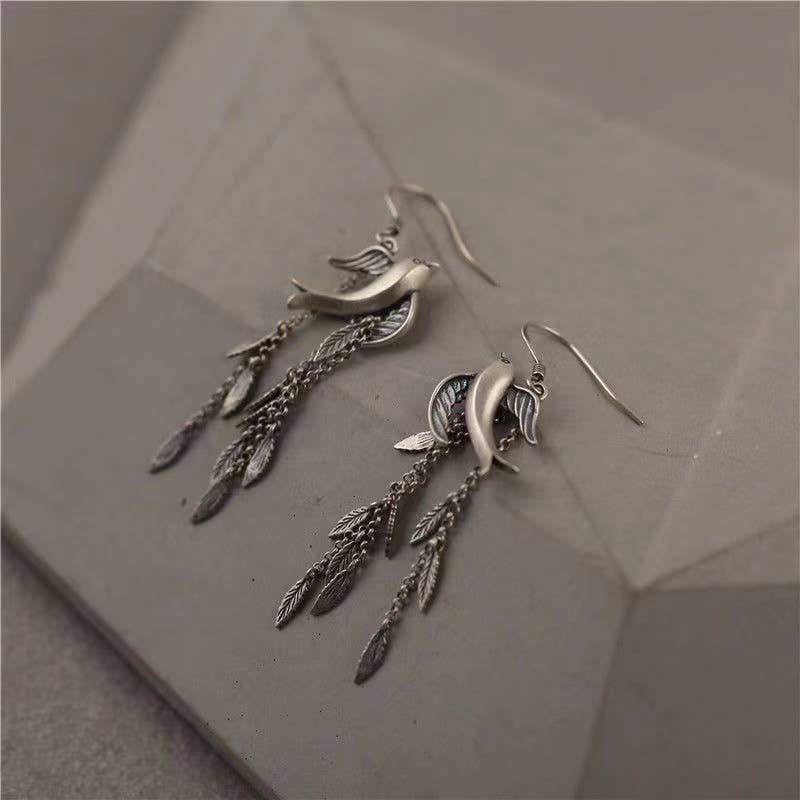 Tourtiwi - Willow Leaf Swallow Tassel Long Earrings