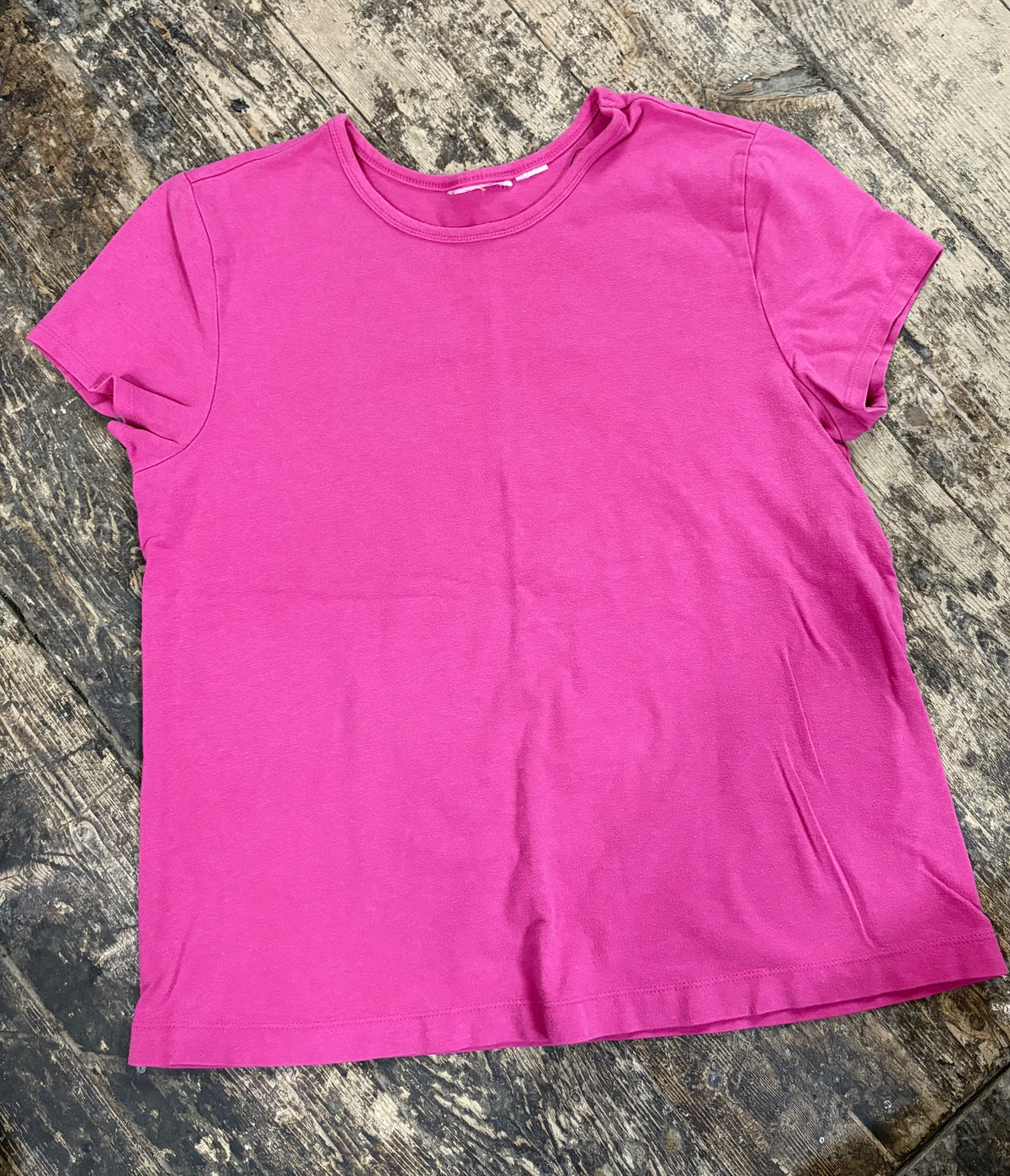 Short Sleeve Tee - L