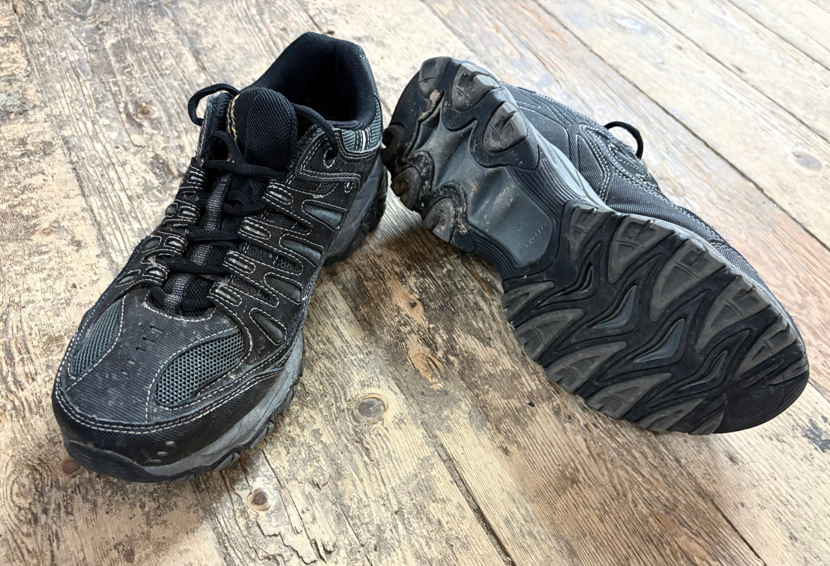 Sketchers Athletics - Men's Size 10
