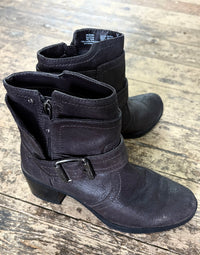 Simply Vera - Vera Wang Boots - 6.5
