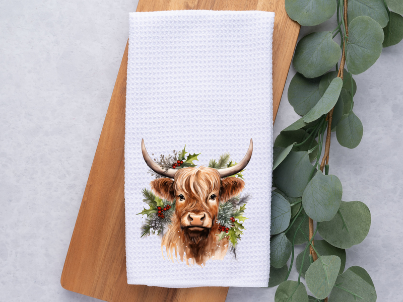 Dark Horse Dream Designs LLC - Mistletoe Christmas Highland Cow / Dish / Hand Towel