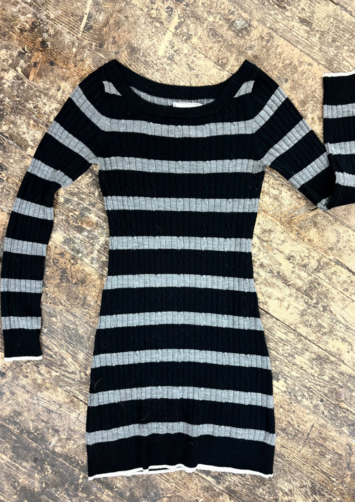 Energie Sweater Dress - L