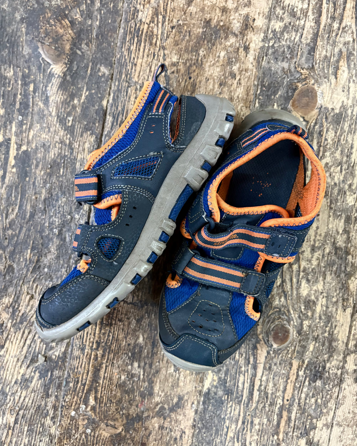 Stride Rite - Kid's 2.5