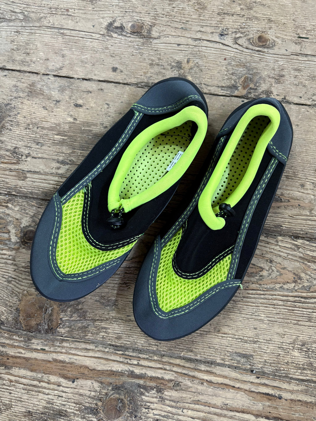 Water Shoes - kids 2/3