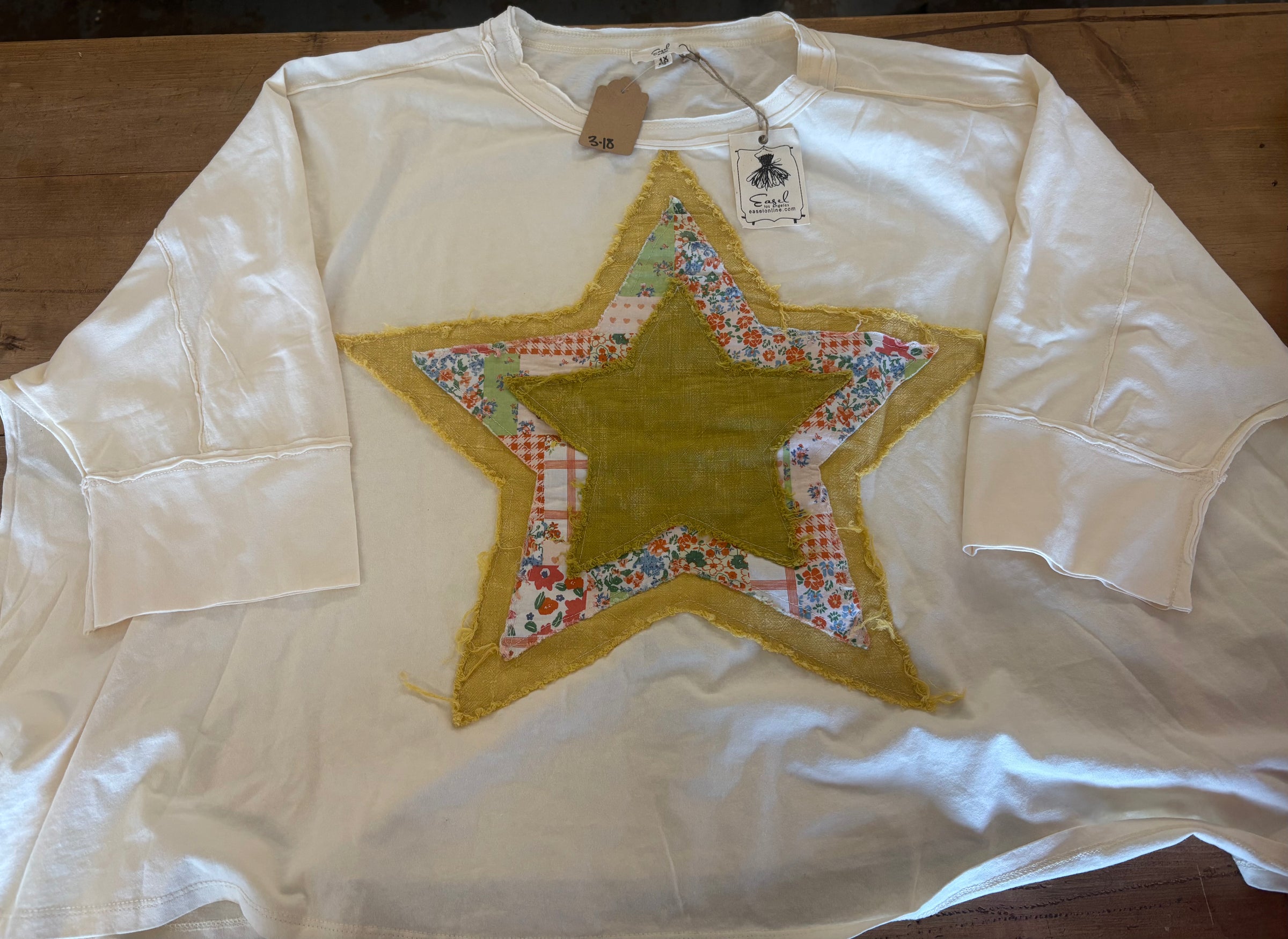 Women's Easel Star T-Shirt