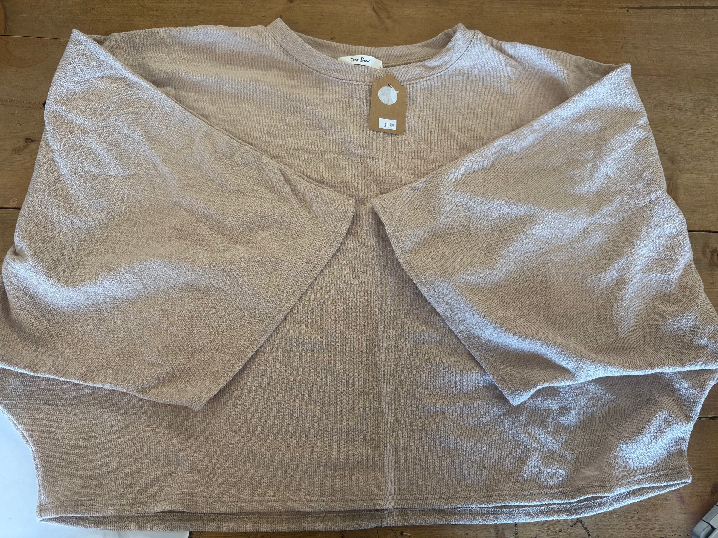 Women's Tres Bien Shirt