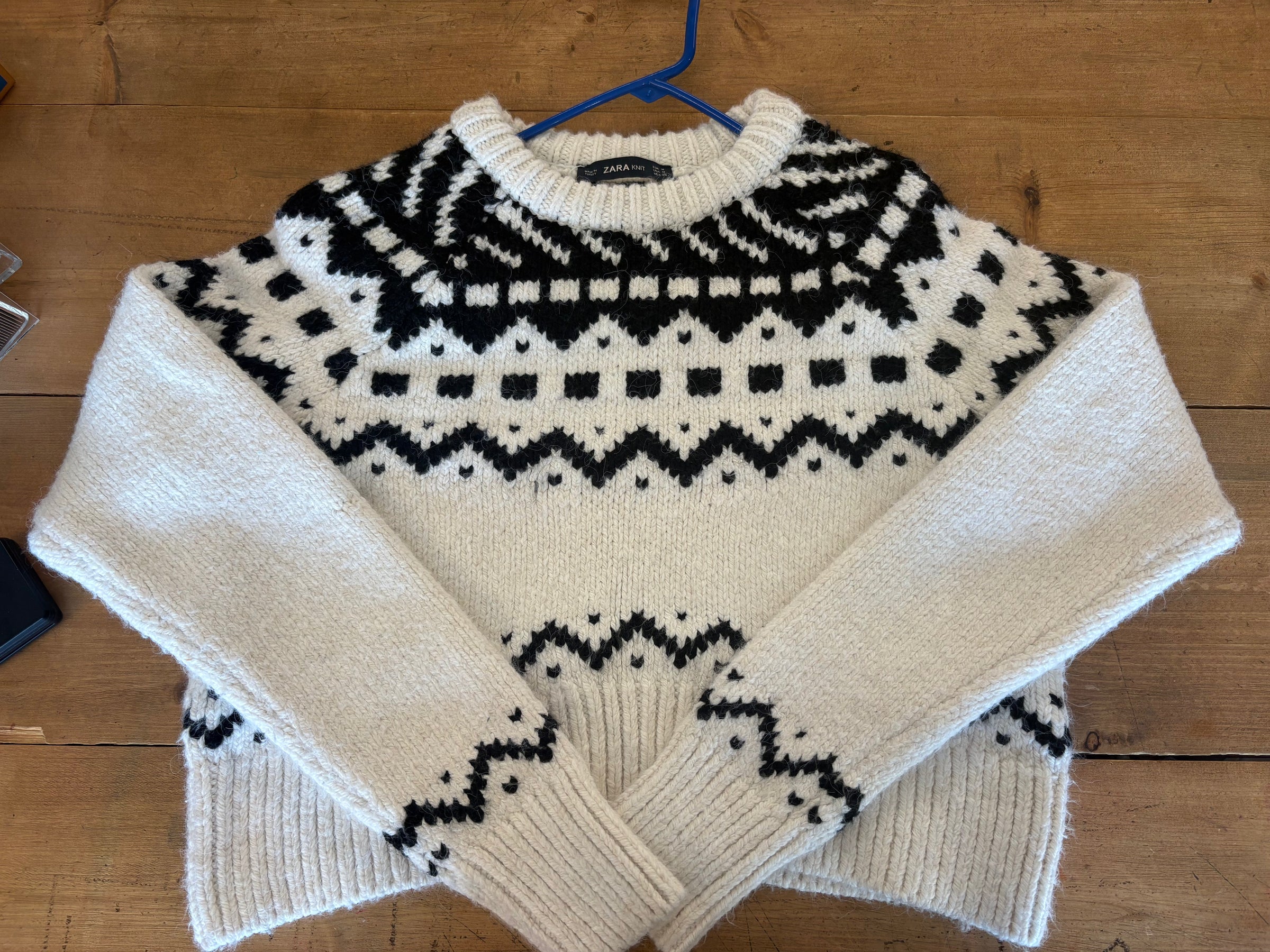 Zara Cropped  Knit Sweater