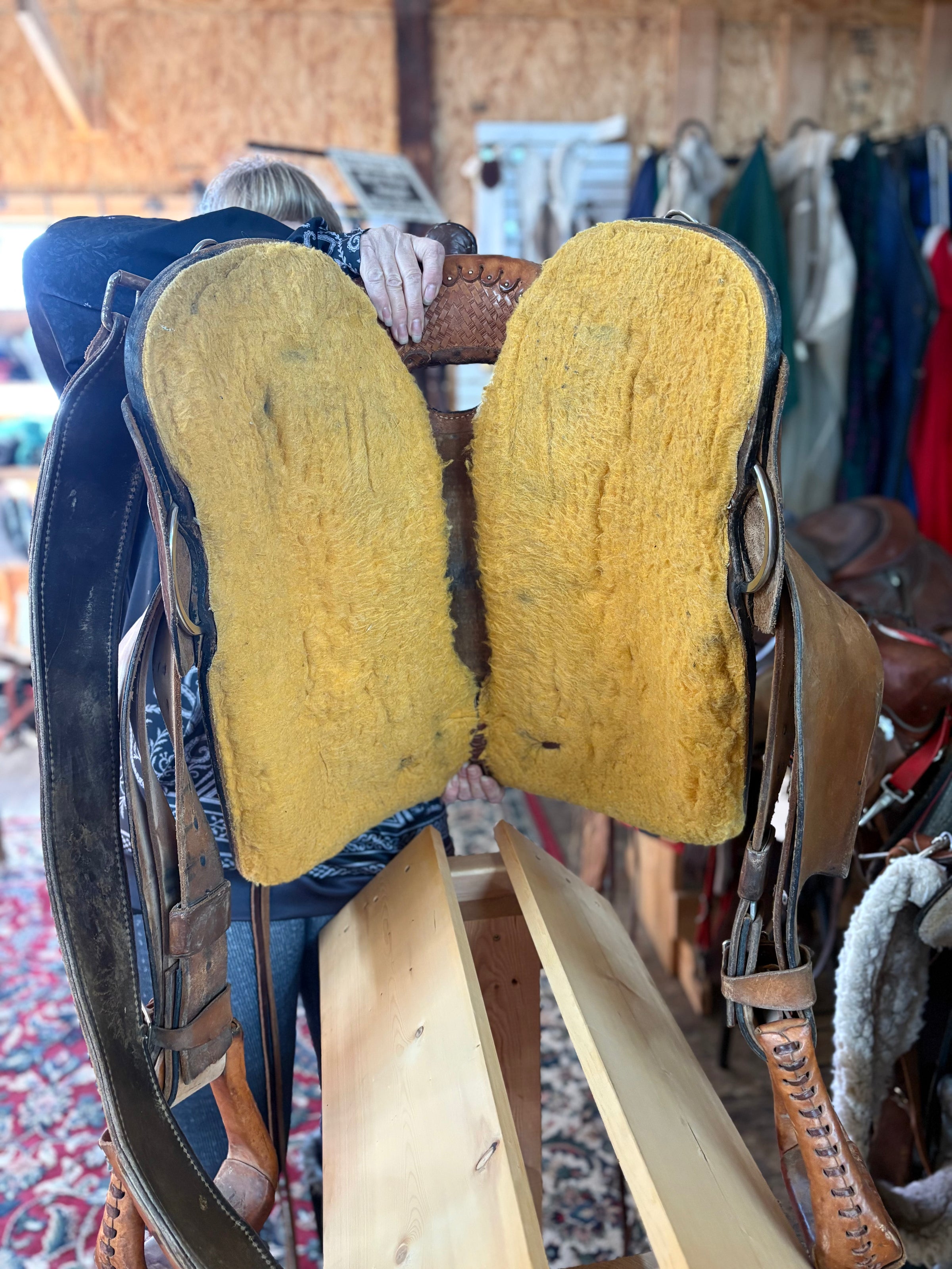 Galbraith Barrel Saddle