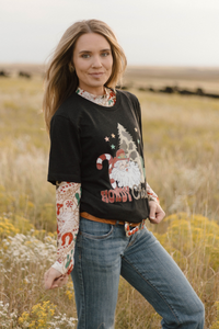Howdy Santa Tee - Sterling Kreek