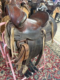 Fabricantes Saddle - 13.5"