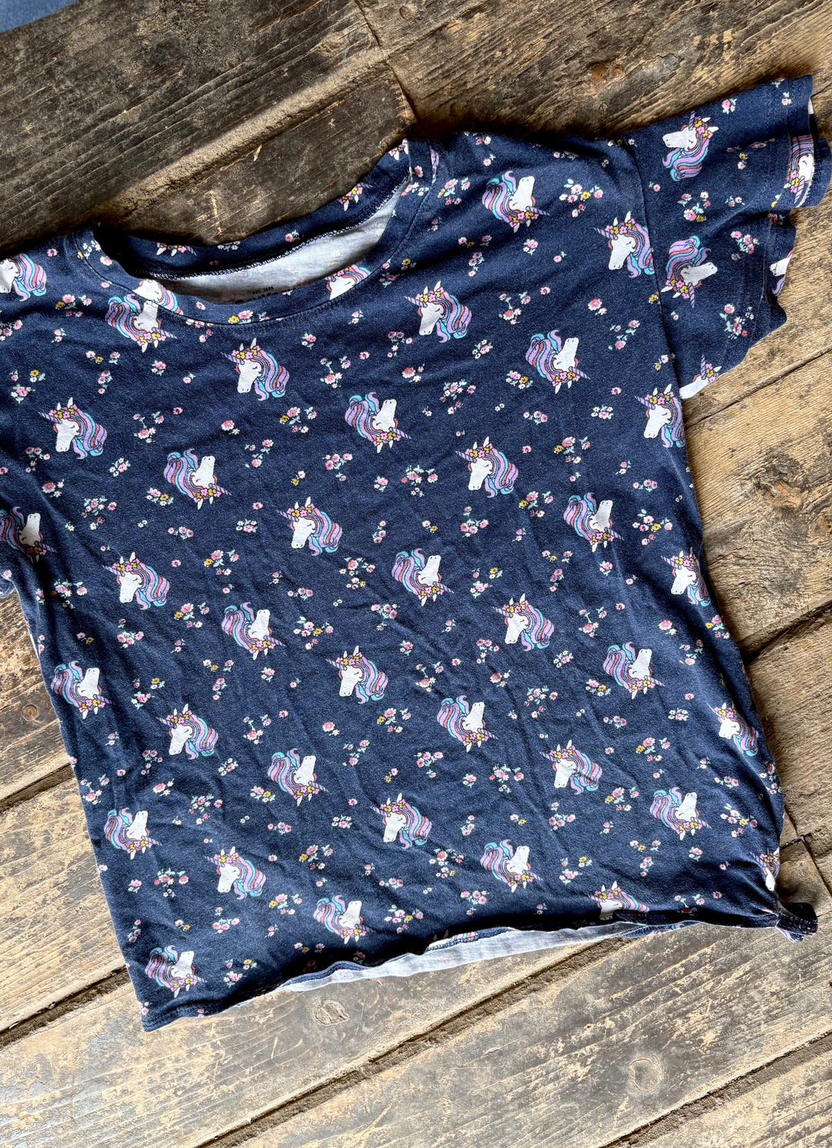 OshKosh B'Gosh girl's unicorn tee - size 12