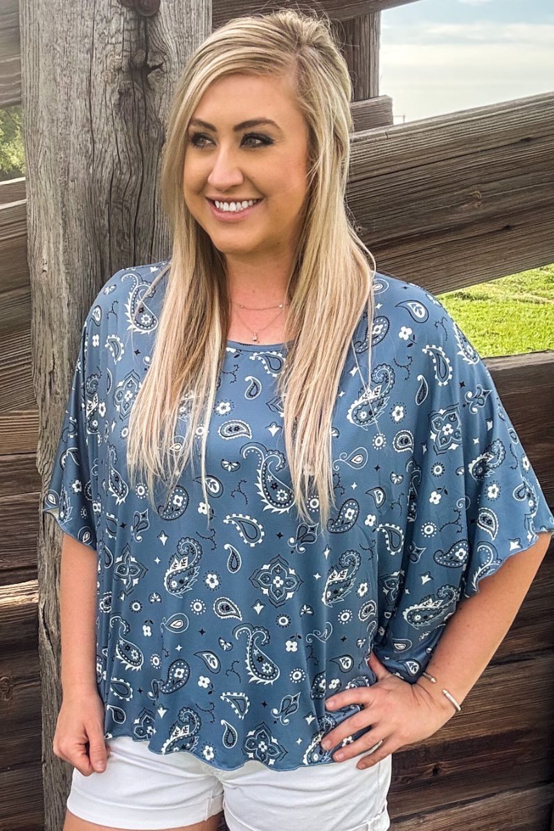 Sterling Kreek Pretty In Paisley Top