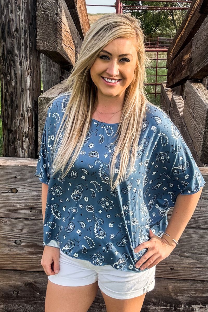Sterling Kreek Pretty In Paisley Top