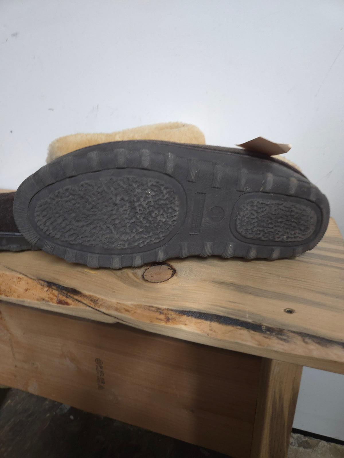 Great NW Suede/Shearling Slippers - Size 11