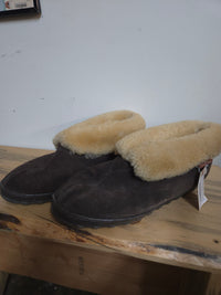 Great NW Suede/Shearling Slippers - Size 11