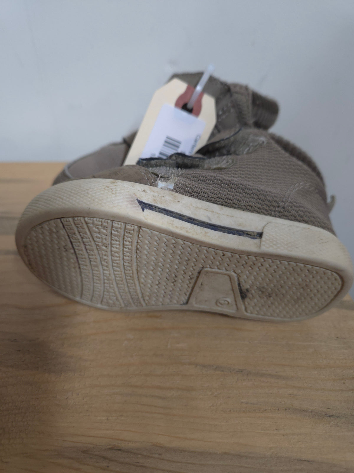 Carters Simple Joy Tennis Shoes - Size 4