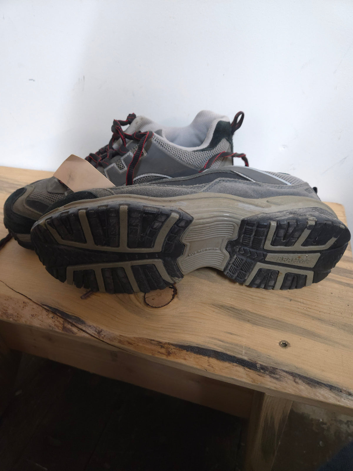 Brahma  Tennis Shoes - Size 8.5