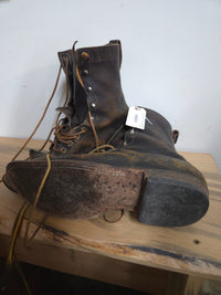 8.5C Whites Boots